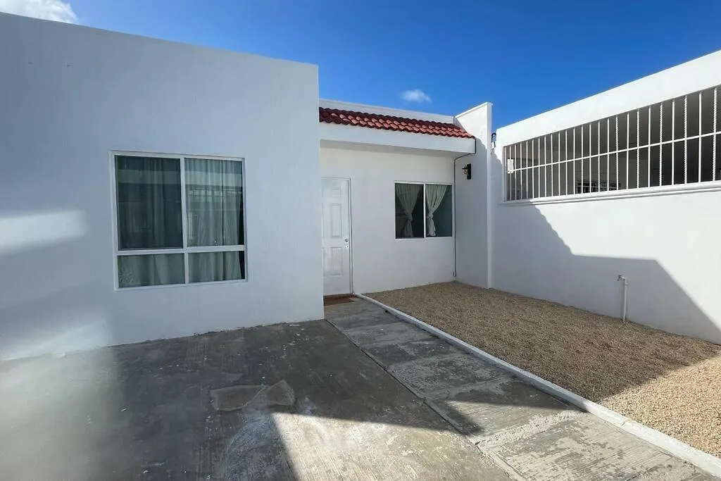 Semesterbostad Anatolia Por Tuerk. Merida, Yucatan. A Solo 20 Minutos De La Playa.